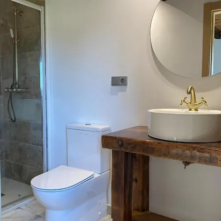 Nogalia * Villanueva de los Nabos