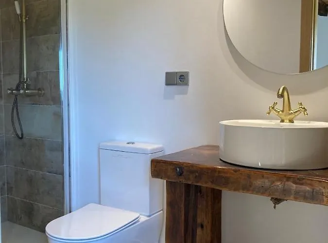 Nogalia * Villanueva de los Nabos